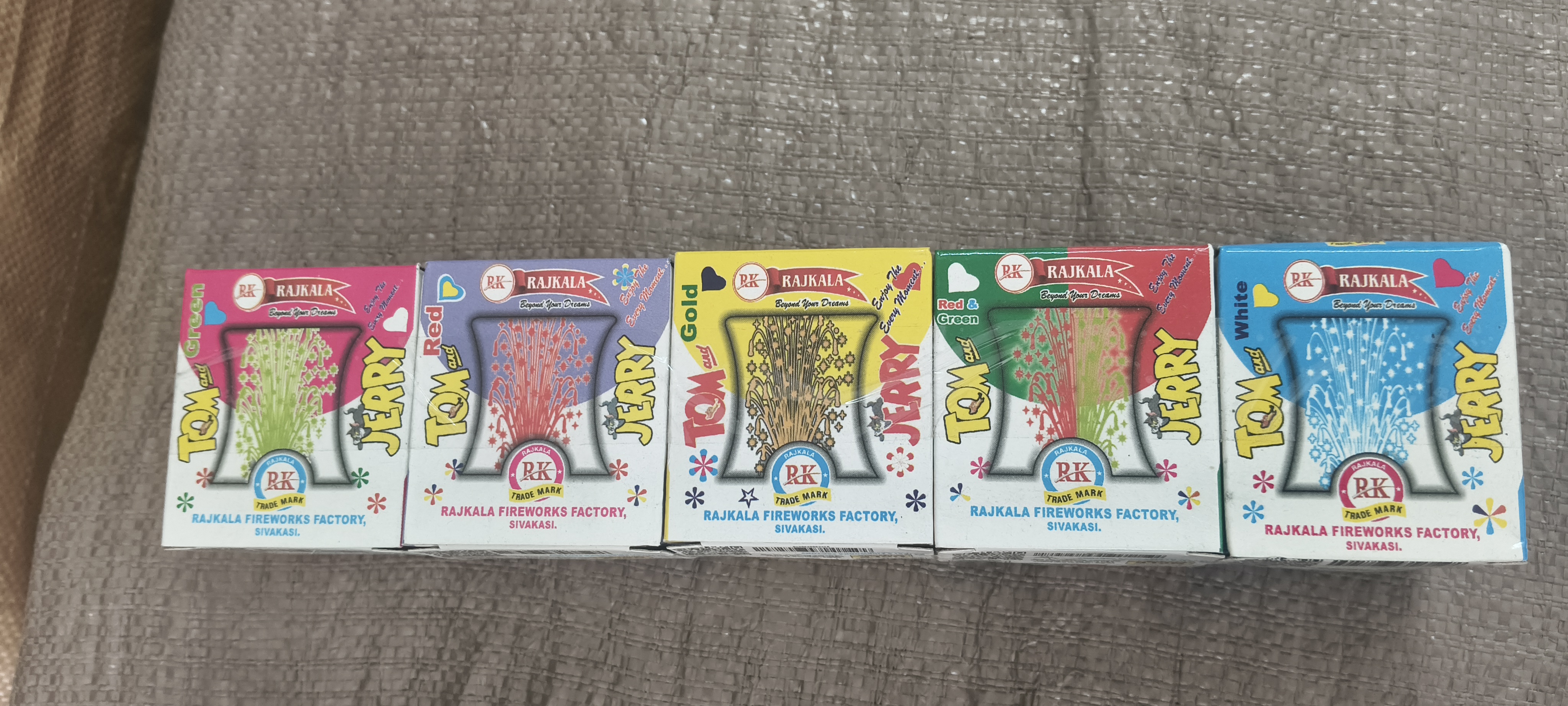 Rajkala Tom Jerry Fountain 1Pcs crackers — Tiruchendur Murugan Vedi Kadai